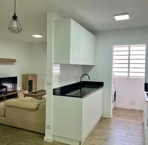 Detail Palmeras Апартаменти