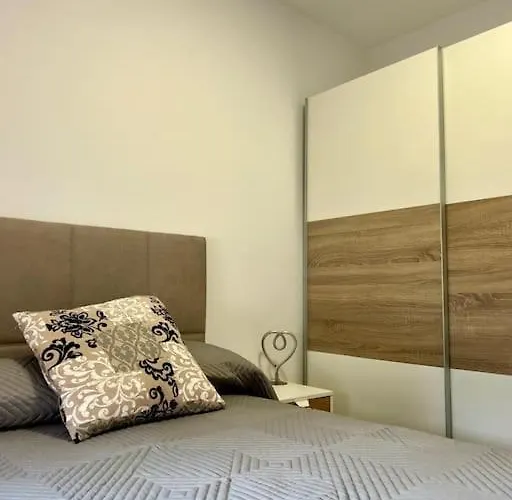 Апартаменти Detail Palmeras Адехе