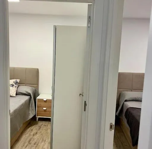 Апартаменти Detail Palmeras Адехе